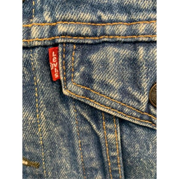 Vintage Levi's Denim Vest - Picture 3 of 9